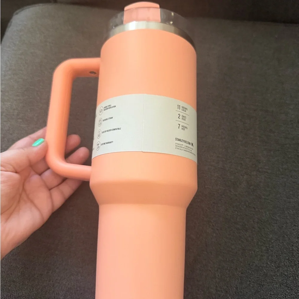 Target Stanley 40 oz Melon Orange Quencher H2.0 Flowstate Tumbler - Picture 2 of 5